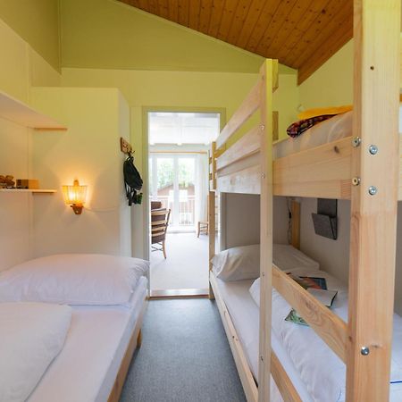 Wiesel Wildhaus Buitenkant foto