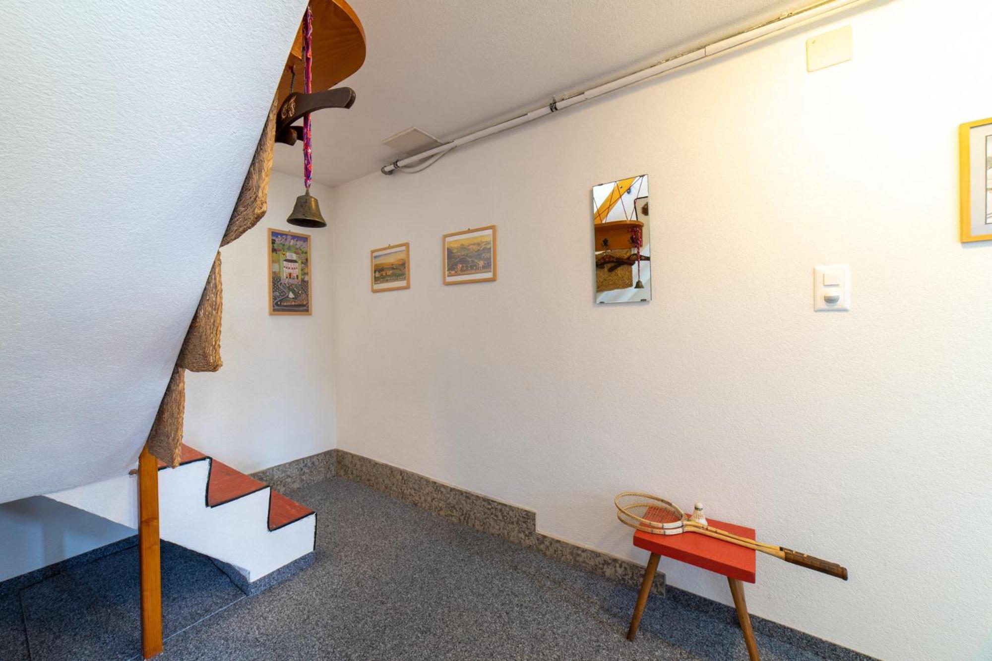 Wiesel Wildhaus Buitenkant foto