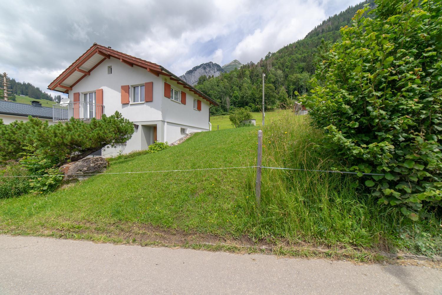 Wiesel Wildhaus Buitenkant foto